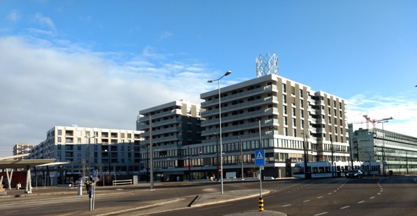 Foto: Überbauung beim Bahnhof Stettbach (Grüne Dübendorf)